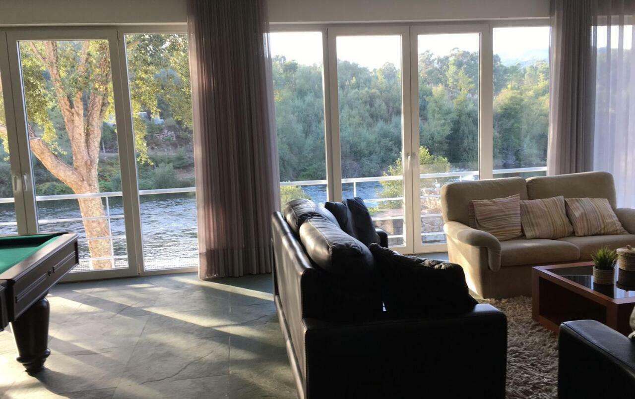 Turismo Homes River House Mill Geres ポーヴォア・デ・ラニョゾ エクステリア 写真